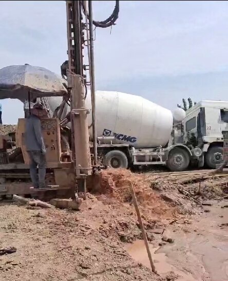 太和岩石井施工